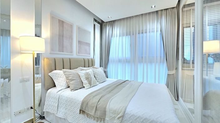 Image No.10-1 Bed Property for sale