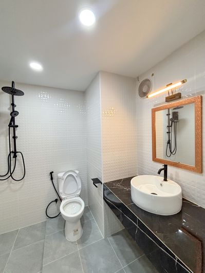 Image No.5-1 Bed Property for sale