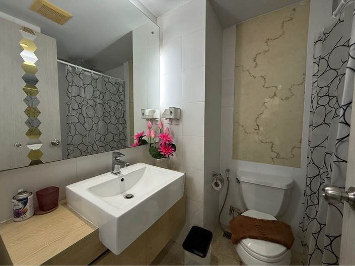 Image No.6-2 Bed Property for sale