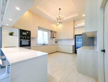 20250820113422-1-scaled