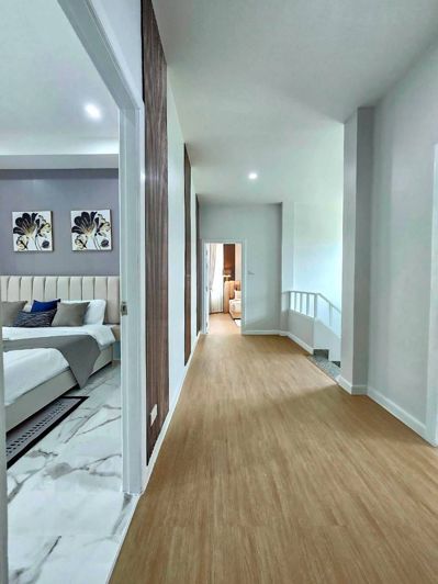 Image No.8-4 Bed Property for sale