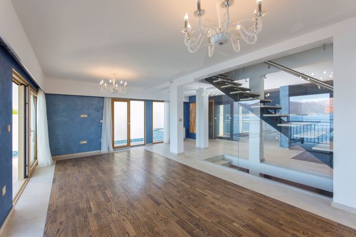 Image No.6-Propriété de 4 chambres à vendre à Tivat