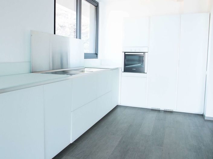 Image No.3-5 Bed Property for sale