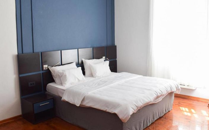 Image No.5-Propriété de 9 chambres à vendre à Stari Grad