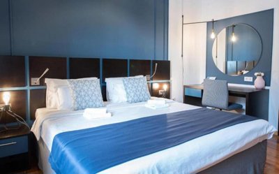 commercial-placemini-hotel-for-sale-in-the-he