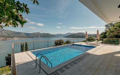 villa-for-sale-in-njivice-herceg-novi-montene