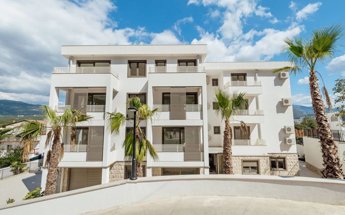 Image No.4-1 Bed Property for sale