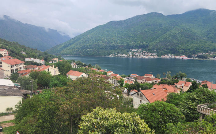 Image No.3-Propriété de 4 chambres à vendre à Kamenari