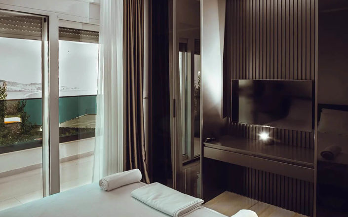 Image No.9-3 Bed Property for sale