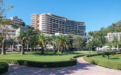 3-bedroom-apartment-for-sale-in-budva-montene