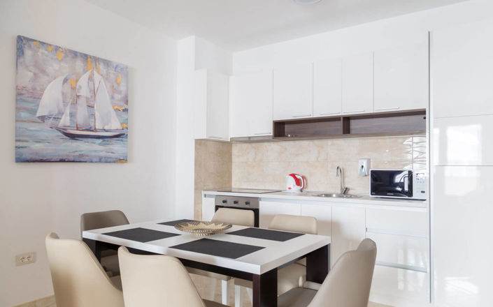 Image No.7-Propriété de 2 chambres à vendre à Budva