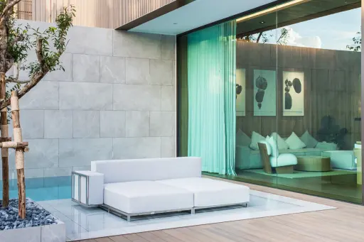 Image No.3-3 Bed Property for sale