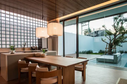 Image No.9-3 Bed Property for sale