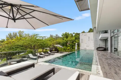 Image No.8-Propriété de 4 chambres à vendre à Phuket