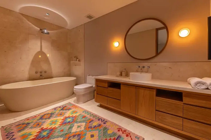 Image No.7-4 Bed Property for sale