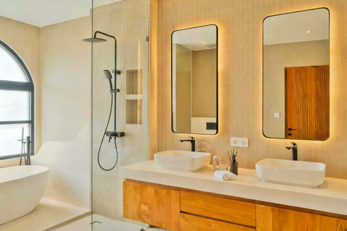 Image No.5-3 Bed Property for sale