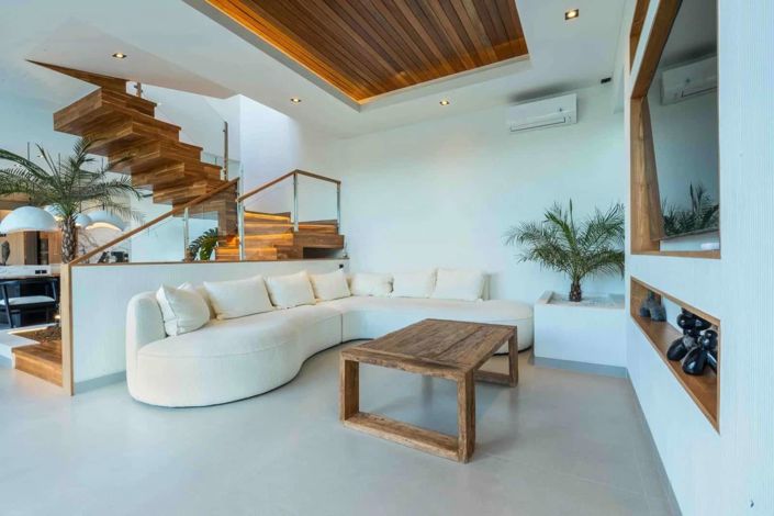 Image No.2-4 Bed Property for sale