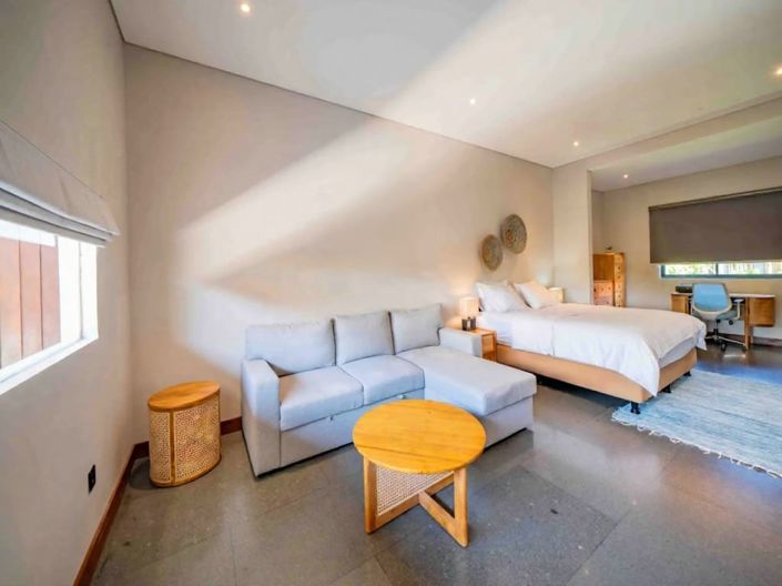 Image No.5-3 Bed Property for sale