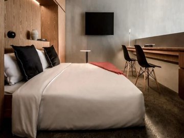 phototuneai1775033507