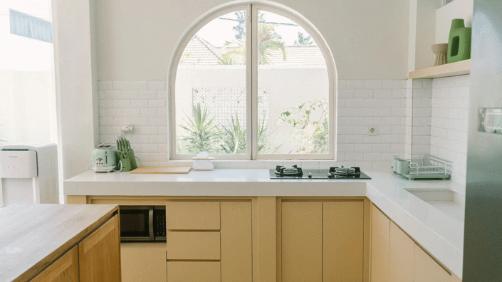 Image No.8-4 Bed Property for sale