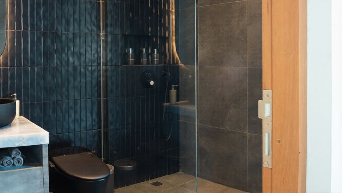 Image No.5-3 Bed Property for sale