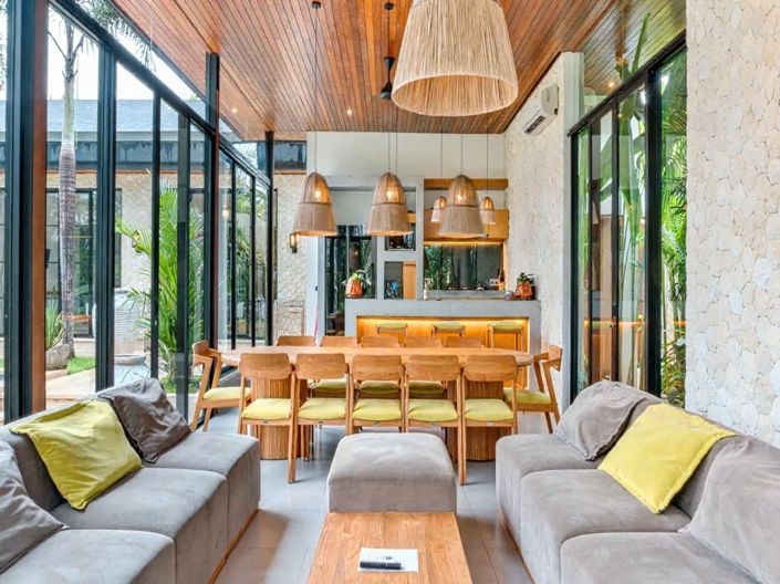 Image No.4-6 Bed Property for sale