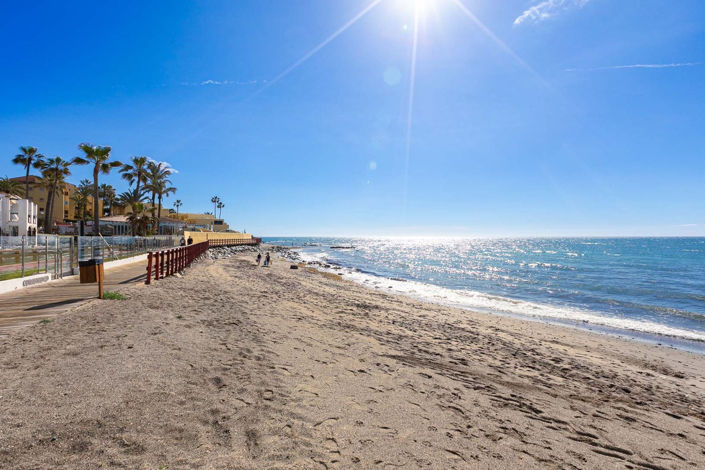 Image No.23-1 Bed Apartment for sale