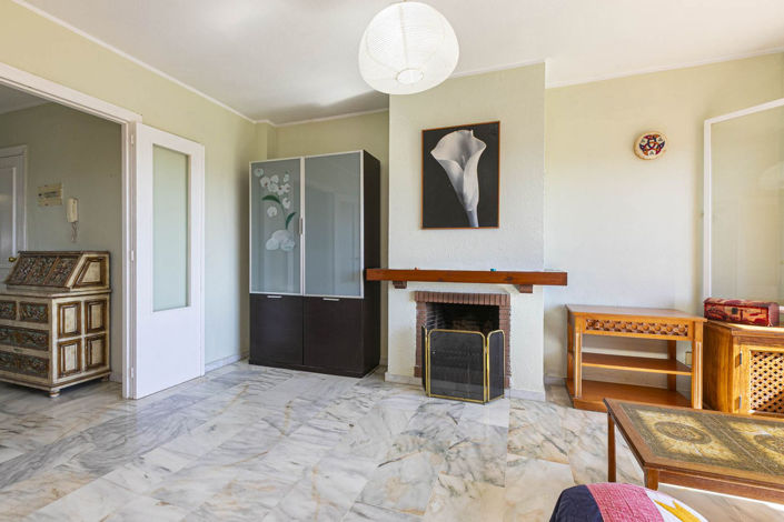 Image No.13-3 Bed Apartment for sale