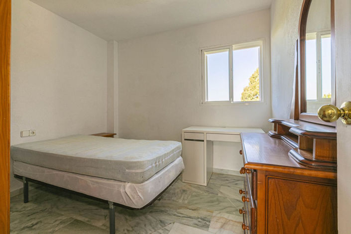 Image No.26-3 Bed Apartment for sale