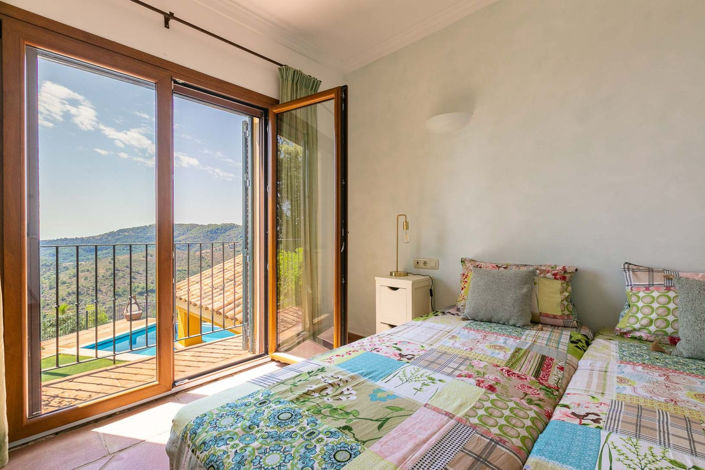 Image No.14-5 Bed Villa for sale