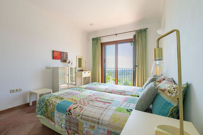 Image No.17-5 Bed Villa for sale