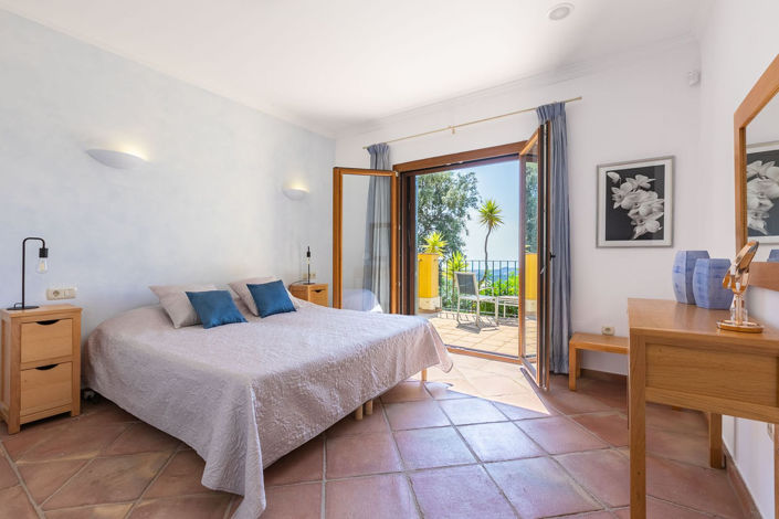 Image No.27-5 Bed Villa for sale