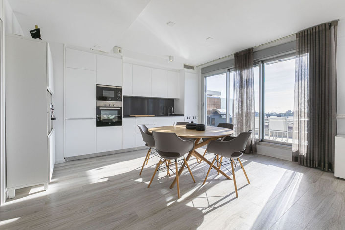 Image No.10-3 Bed Apartment for sale