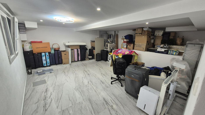 Image No.28-4 Bed Townhouse for sale