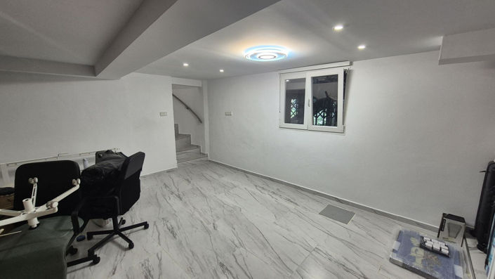 Image No.29-4 Bed Townhouse for sale