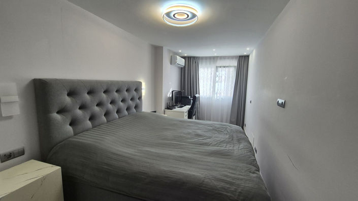 Image No.8-4 Bed Townhouse for sale