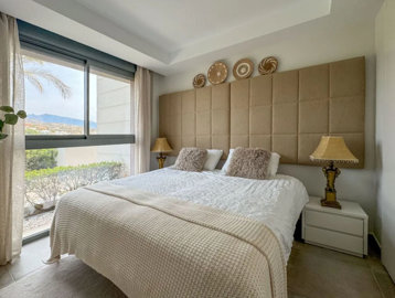 11-20939a0134ad724a8cb2a801094d15a4