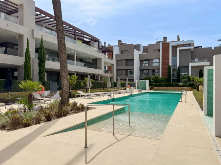 Image No.17-2 Bed Apartment for sale