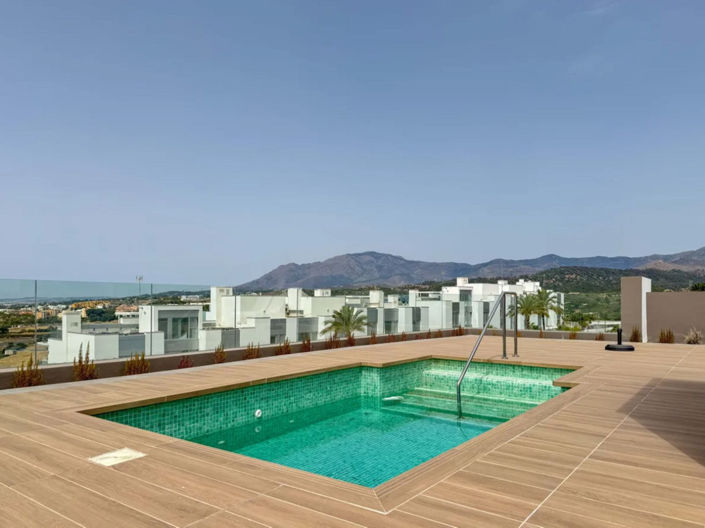 Image No.19-2 Bed Apartment for sale