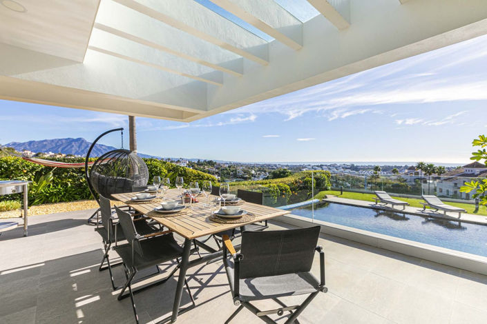 Image No.2-4 Bed Villa for sale