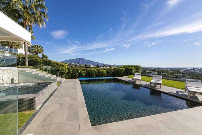 Image No.21-4 Bed Villa for sale