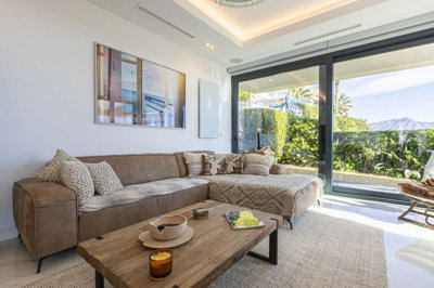 9-467d0cee5b725f3ef65f102a0c2e69c0