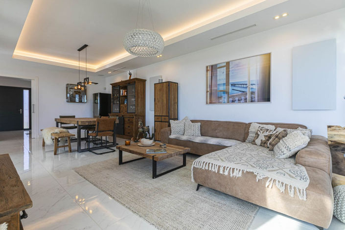 Image No.9-4 Bed Villa for sale