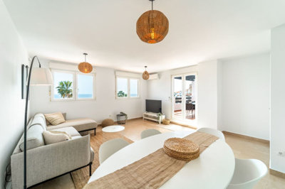 8-e64a9055bba3e77ac8aca3b893cdf826