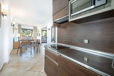 14-d70dc3102c00d7be0e872dfe1c1f86d7