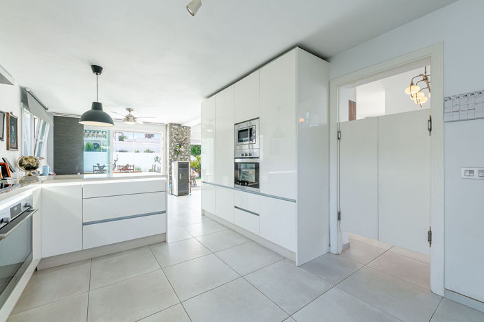 Image No.17-3 Bed Villa for sale