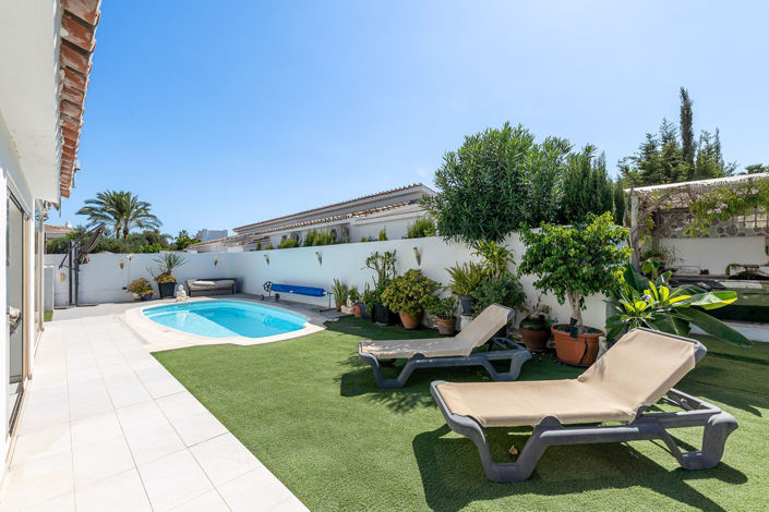 Image No.5-Villa de 3 chambres à vendre à Estepona