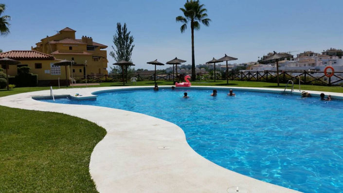Image No.1-Appartement de 3 chambres à vendre à Estepona