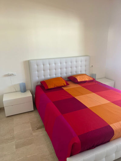 Image No.11-3 Bed Apartment for sale