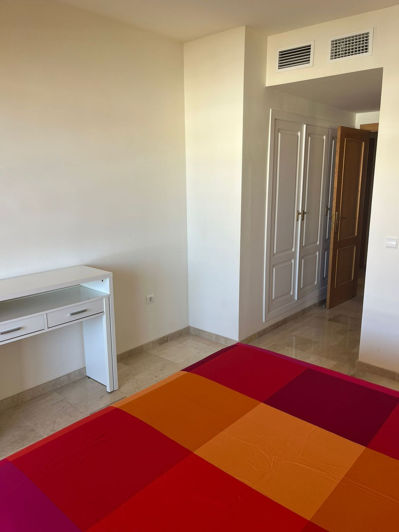 Image No.13-3 Bed Apartment for sale